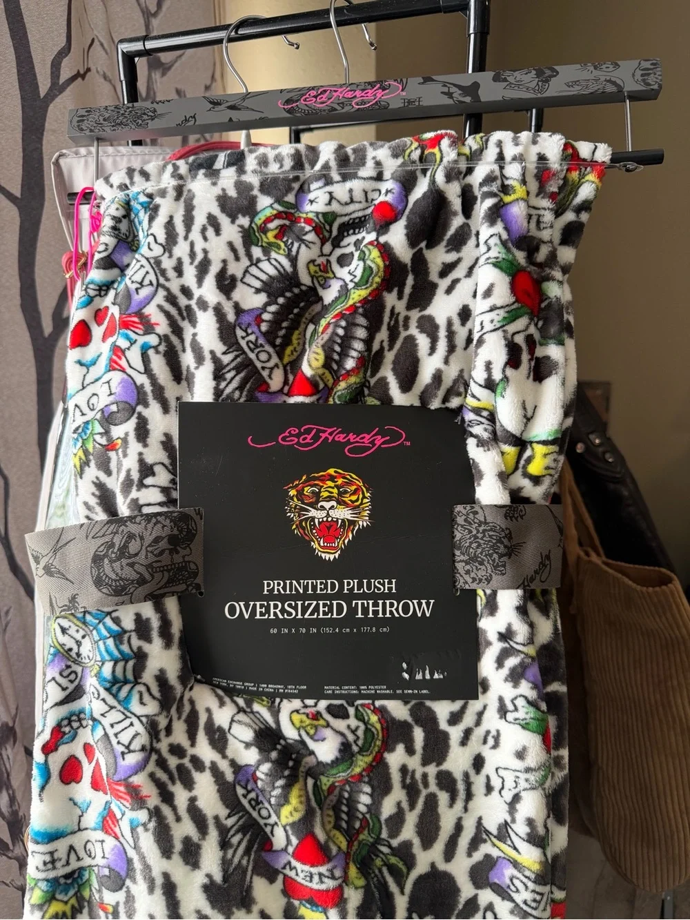 Ed Hardy Printed Plush Oversized Throw Blanket - Love Kills Slowly NWT